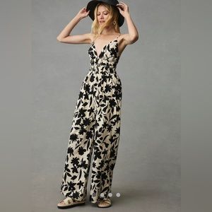 Anthropologie Moon River V-Neck Printed jumpsuit small